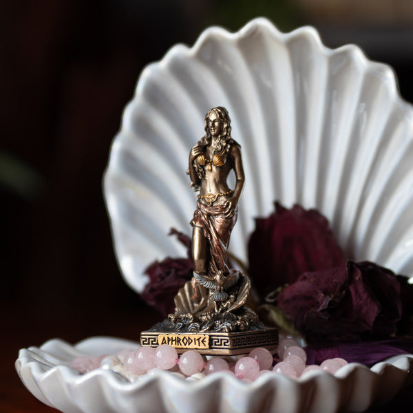 Aphrodite Statue (Travel) – www.thewitchesmoon.com