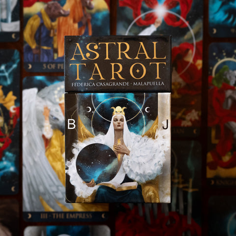 Tarot de El Dios de los Tres