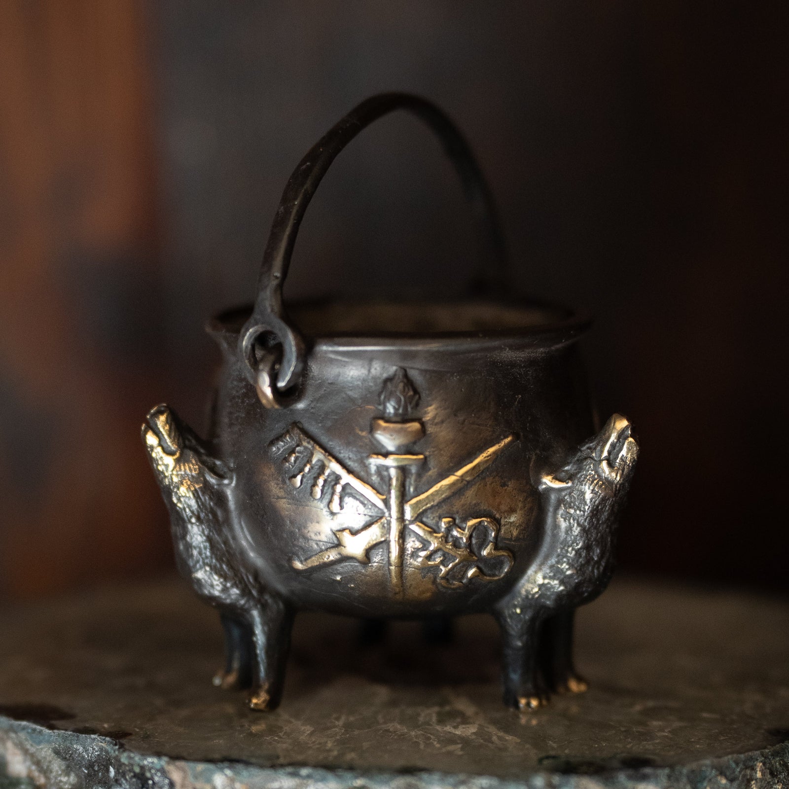 (LIMITED) Hekate's Cauldron w/ Book of Shadows Artwork (The Witches Moon Exclusive®)