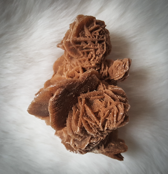 モロッコ デザートローズ モロッコ産デザートローズ(砂漠のバラ)/Desert Rose(Barite)