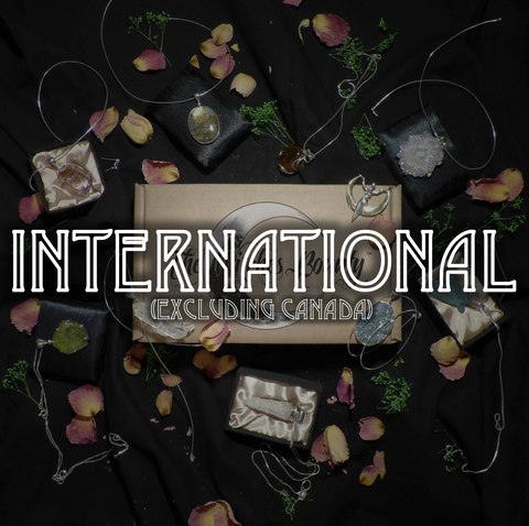 The Witches Bounty™ Subscription (United States)