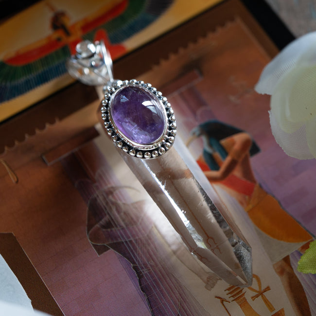 The Violet Skies Pendant (.925)