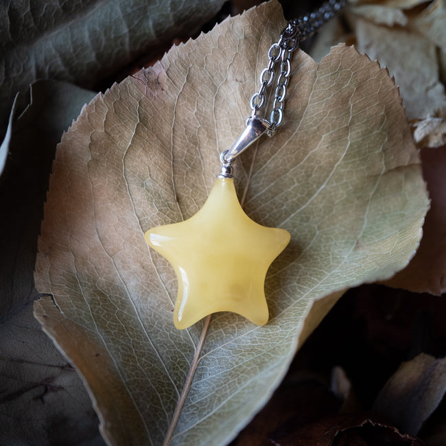 Butterscotch Amber Star Pendant