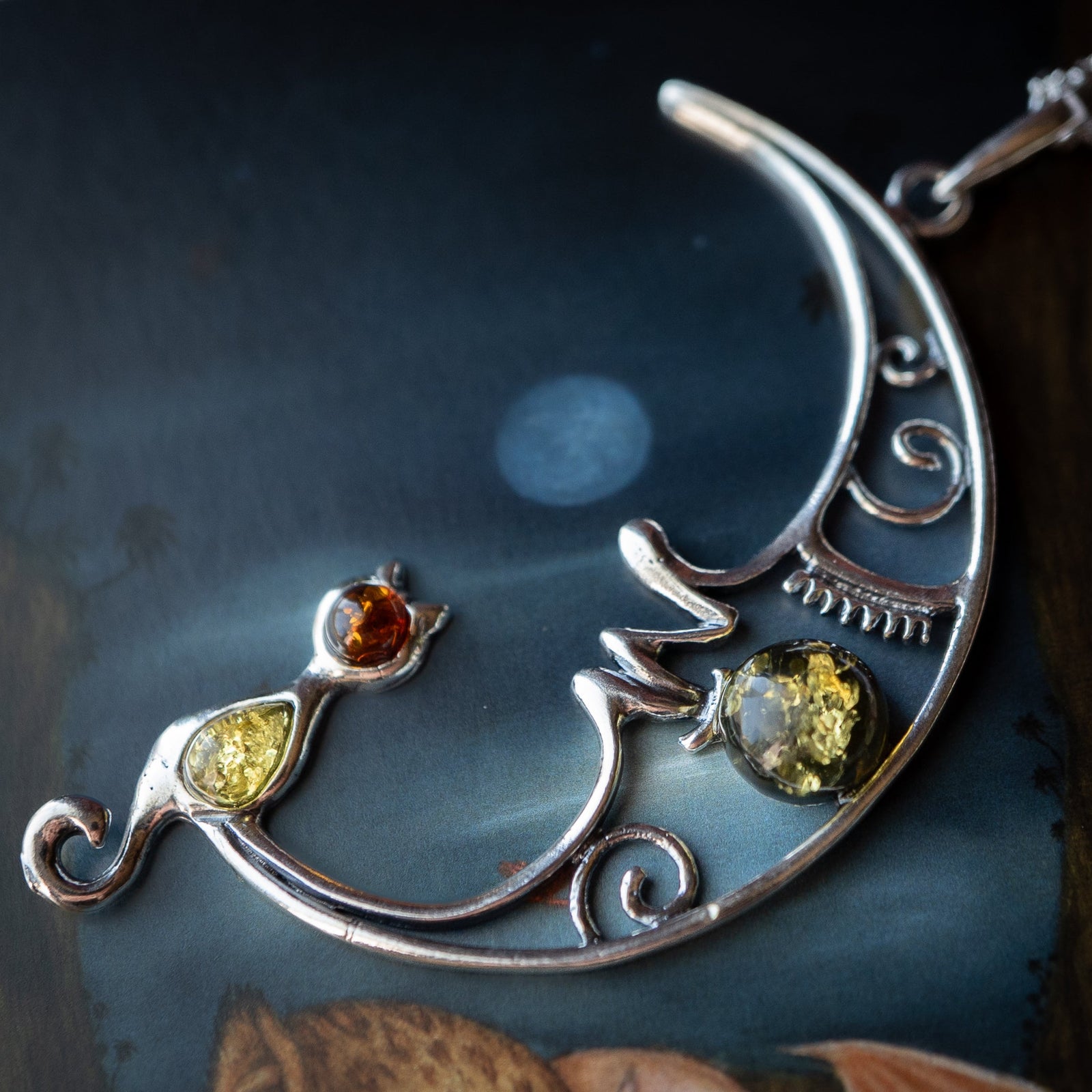 Amber Cat & Moon Pendant (.925)