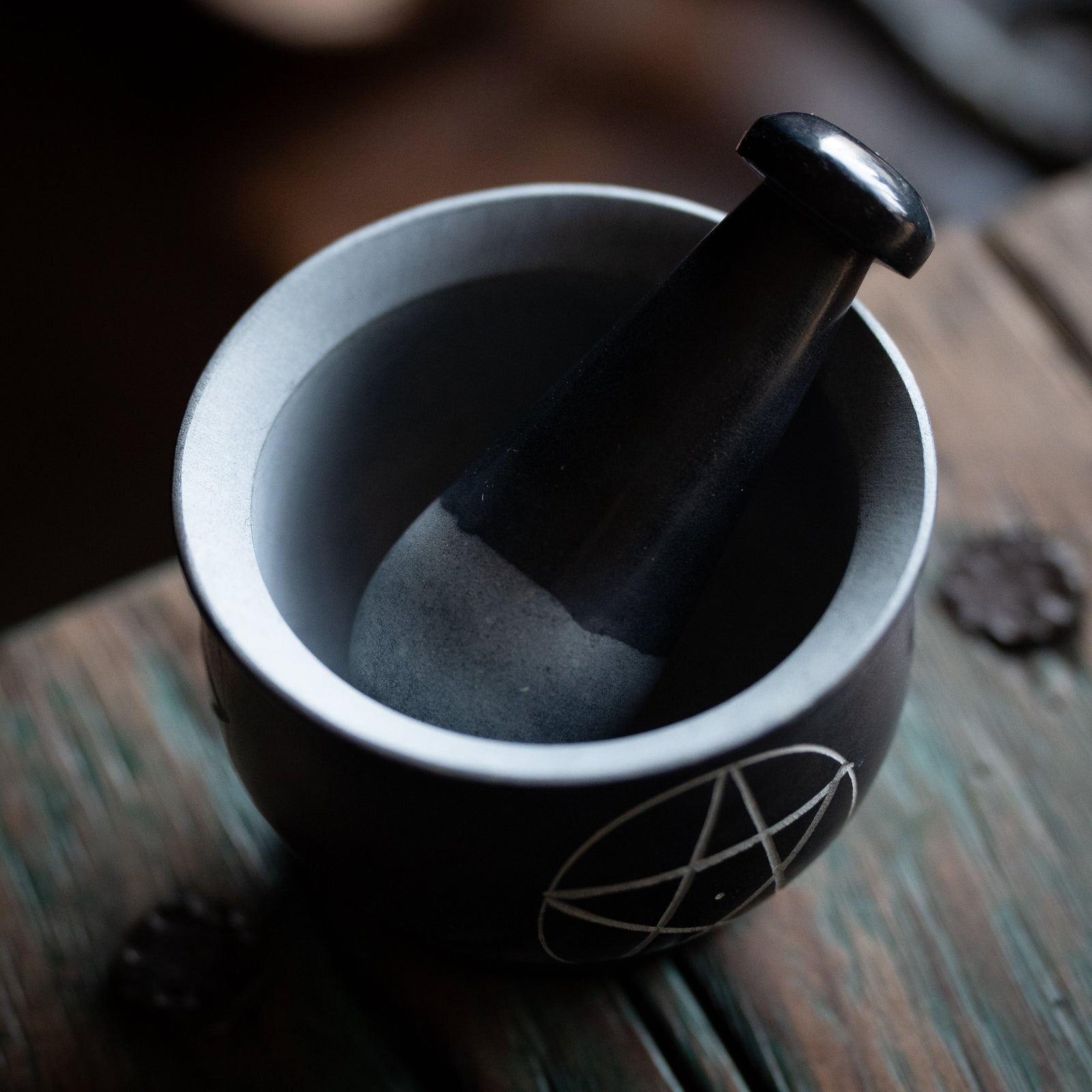 Black Stone Pentacle Mortar & Pestle