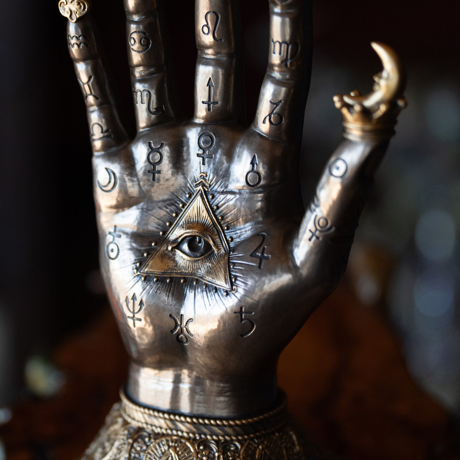 Arcana Palm of Celestial Realms