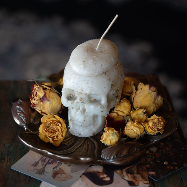 Dressed Vessel Candle (Skull)