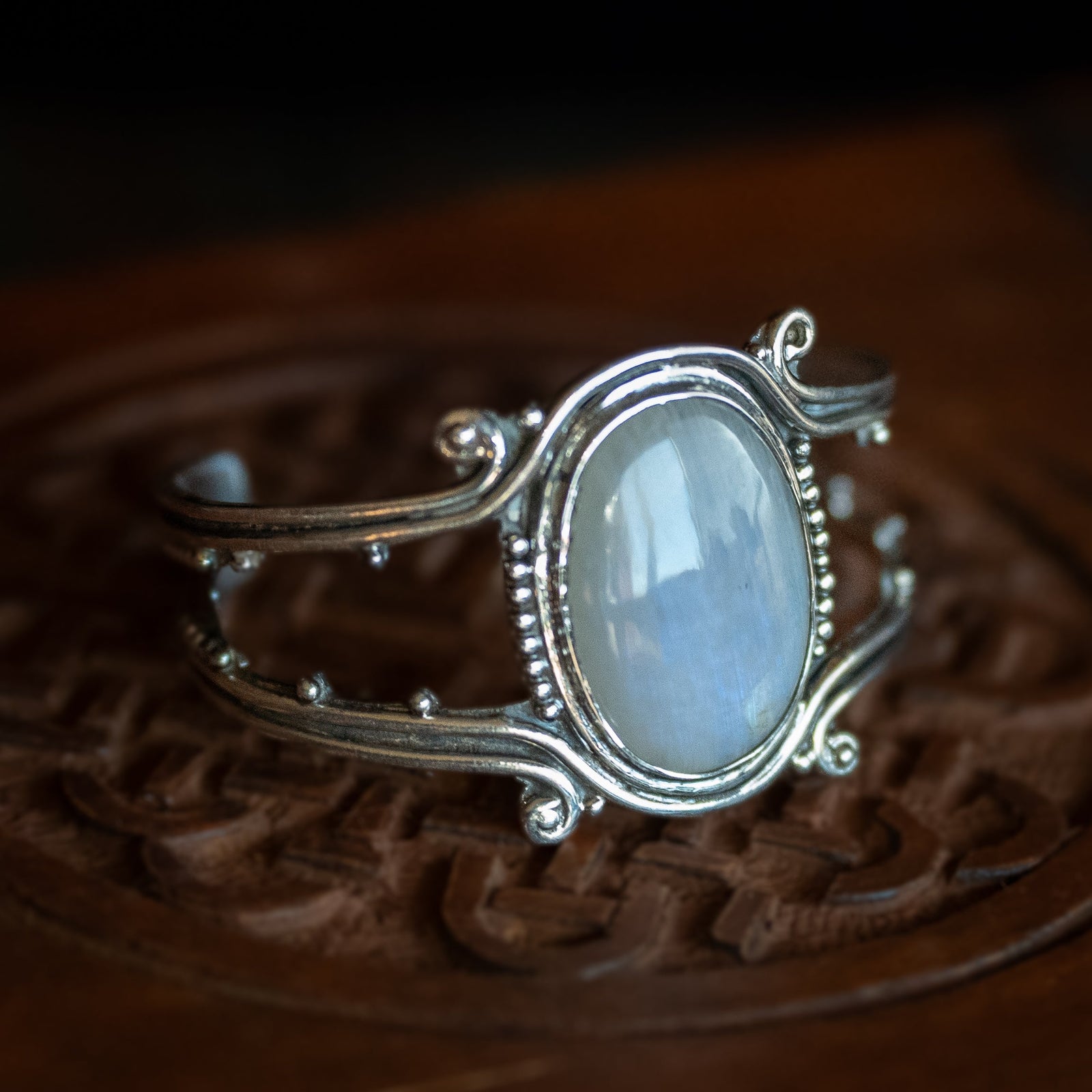 Blue-Flash Moonstone Silver Cuff