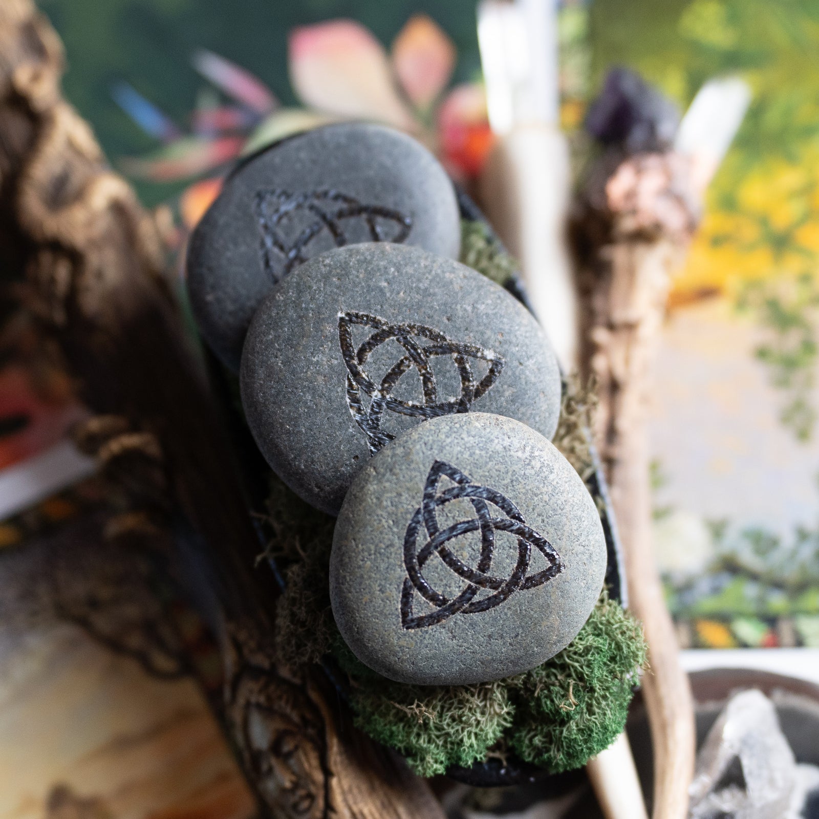 Triquetra Worry Stone (x1)