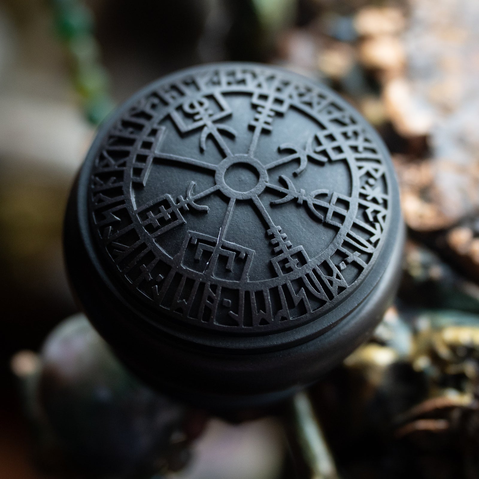 Vegvisir Box