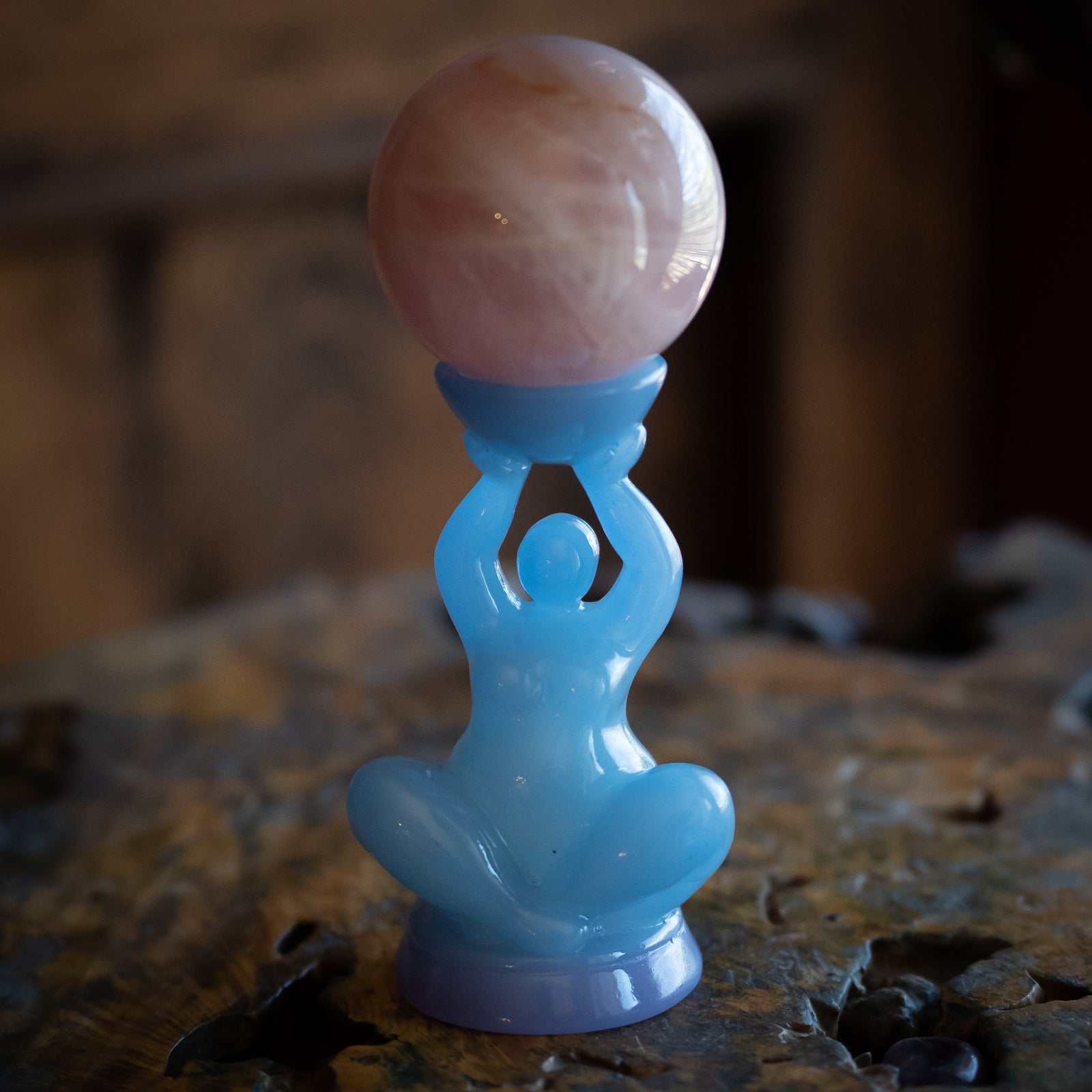 Resin Goddess Holder w/ Rose Quartz Sphere (Blue)