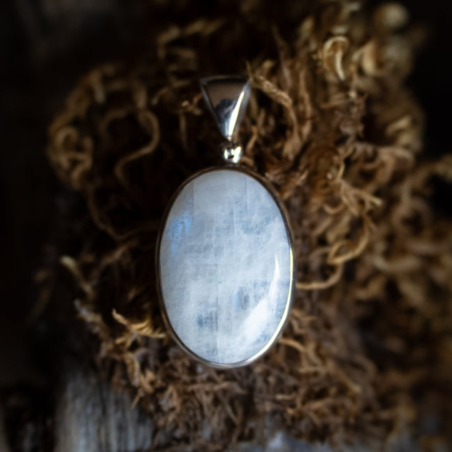 Rainbow Moonstone Pendant