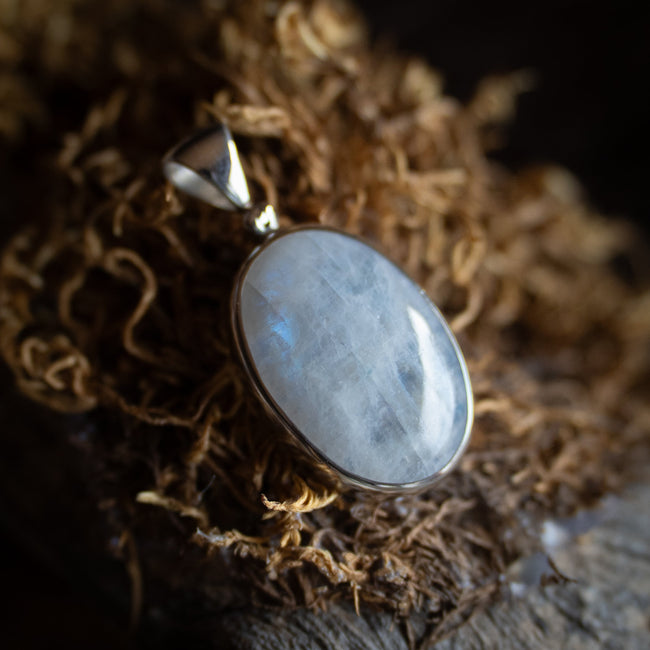 Rainbow Moonstone Pendant