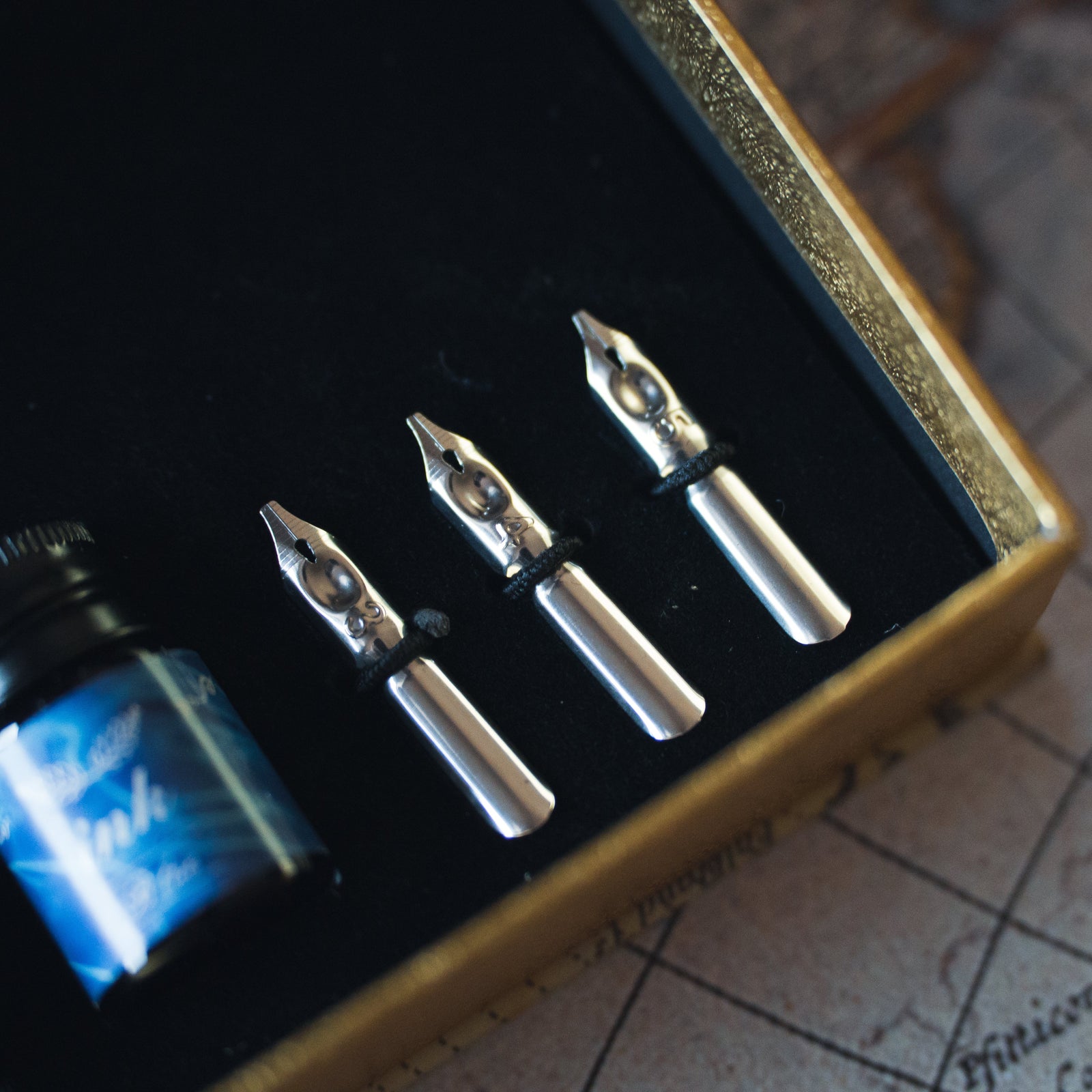 Quill Pen Dip Set