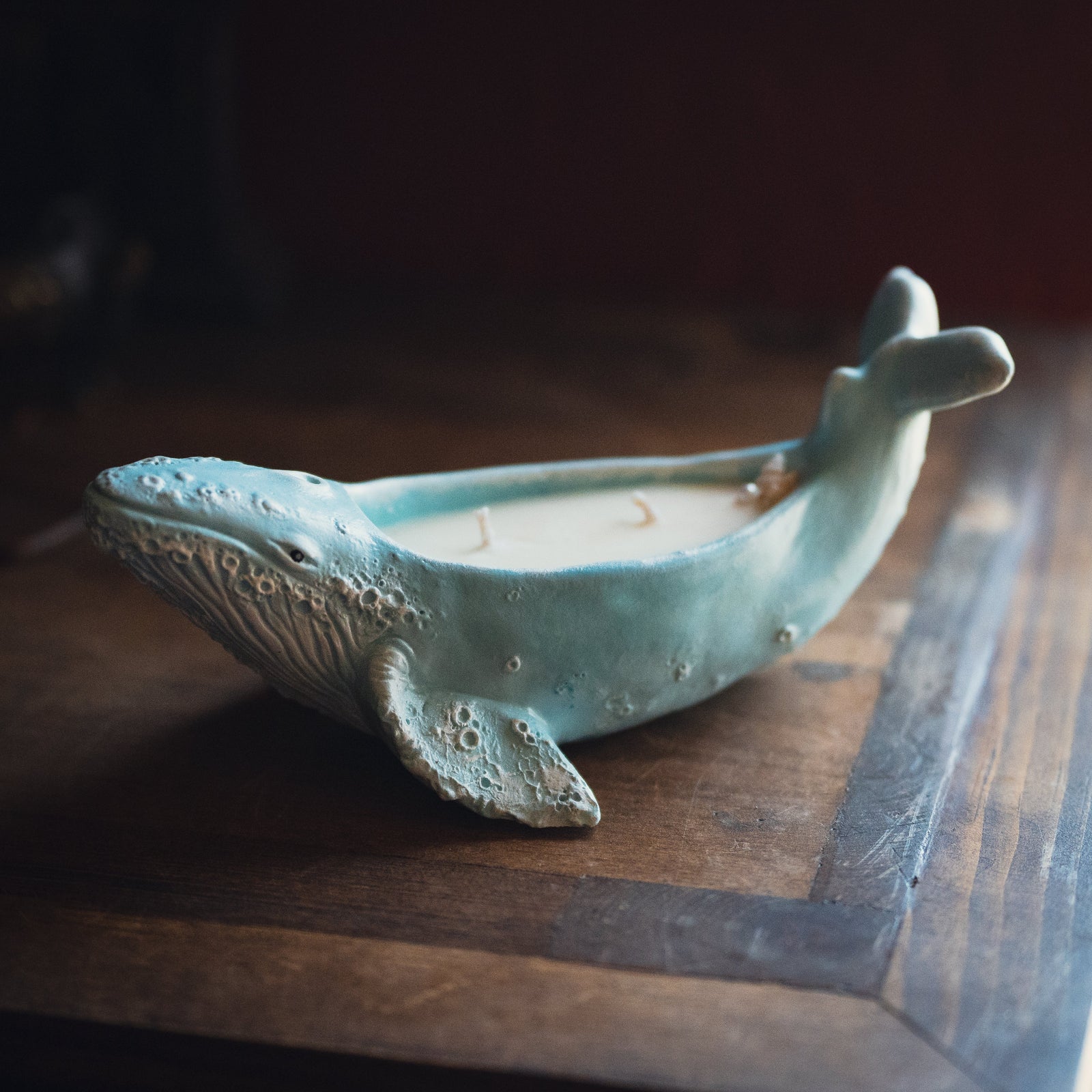 Whale Candle (Black Sea Scent)
