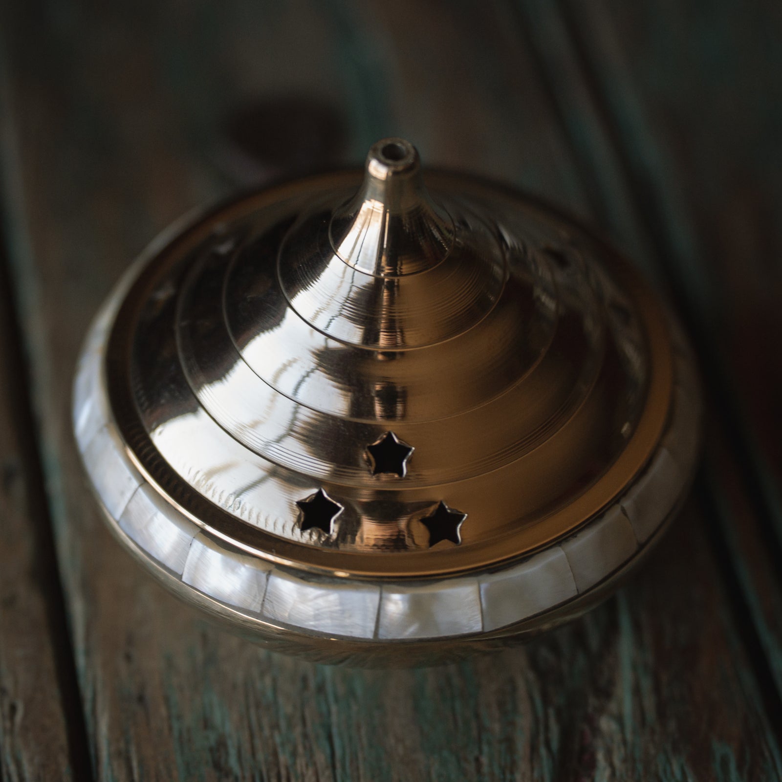 Temple Burner (Mother of Pearl)