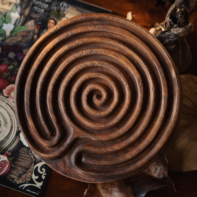 (Exclusive) Hand-Carved Labyrinth w/ Artwork