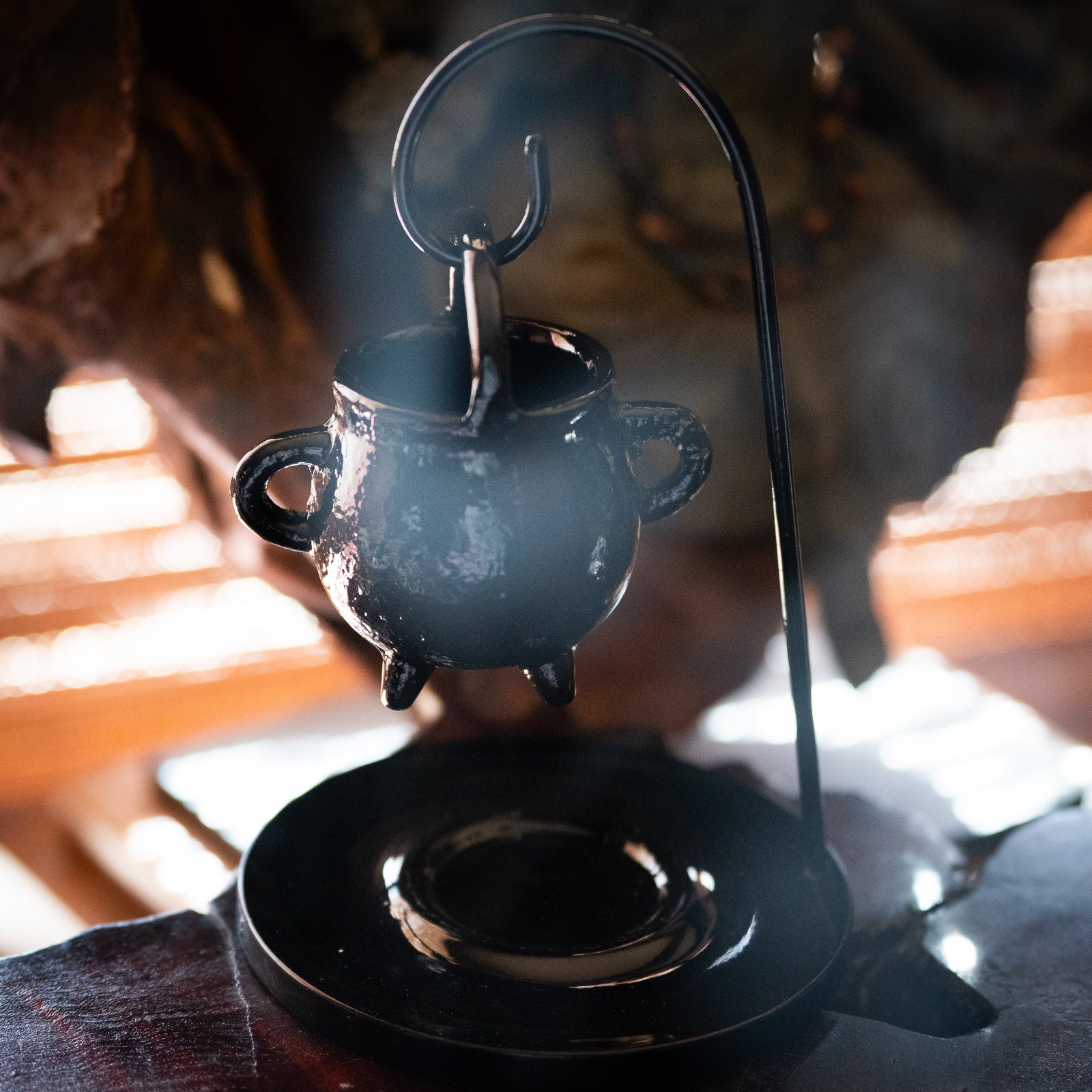 Metal Cauldron Aroma Lamp
