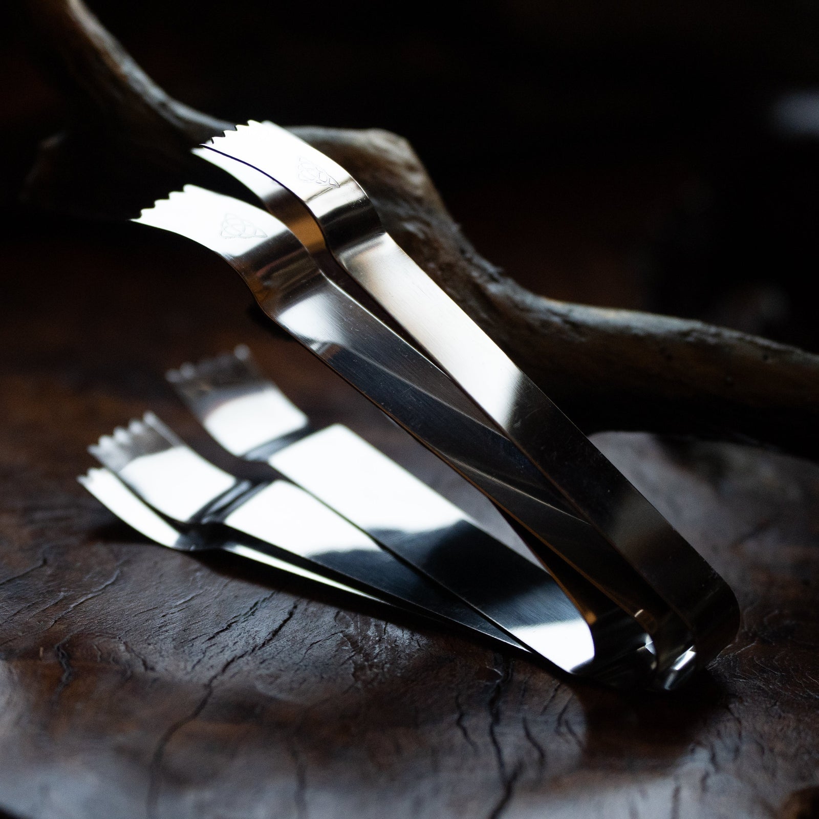 Triquetra Charcoal Tong