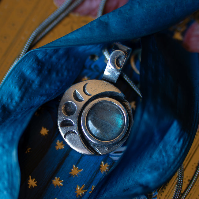 Luna Necklace w/ Labradorite