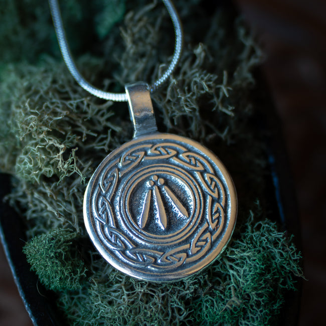 Pewter Awen Pendant w/ Chain