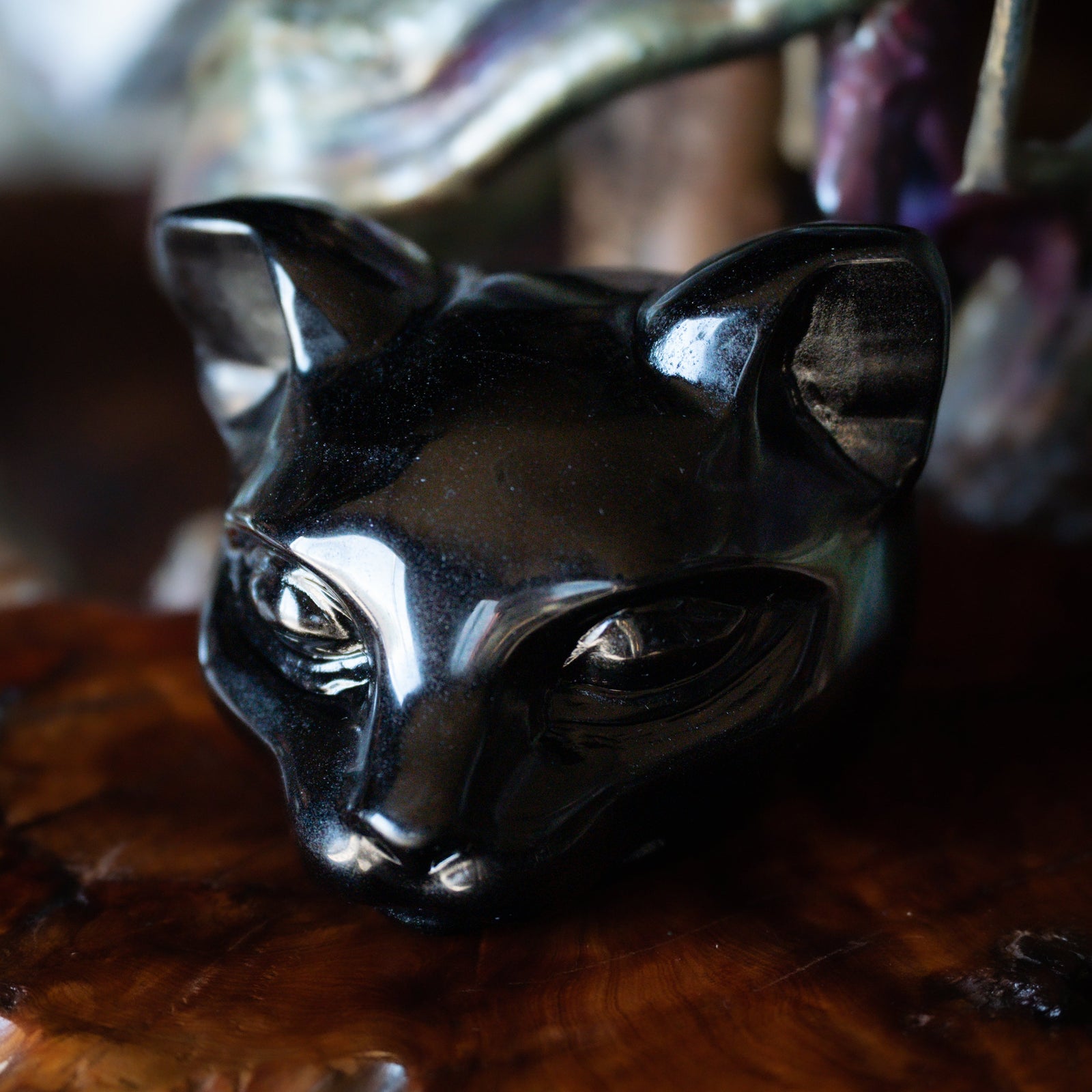 Large Carved Onyx Black Cat Head