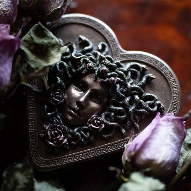 Medusa Heart Box