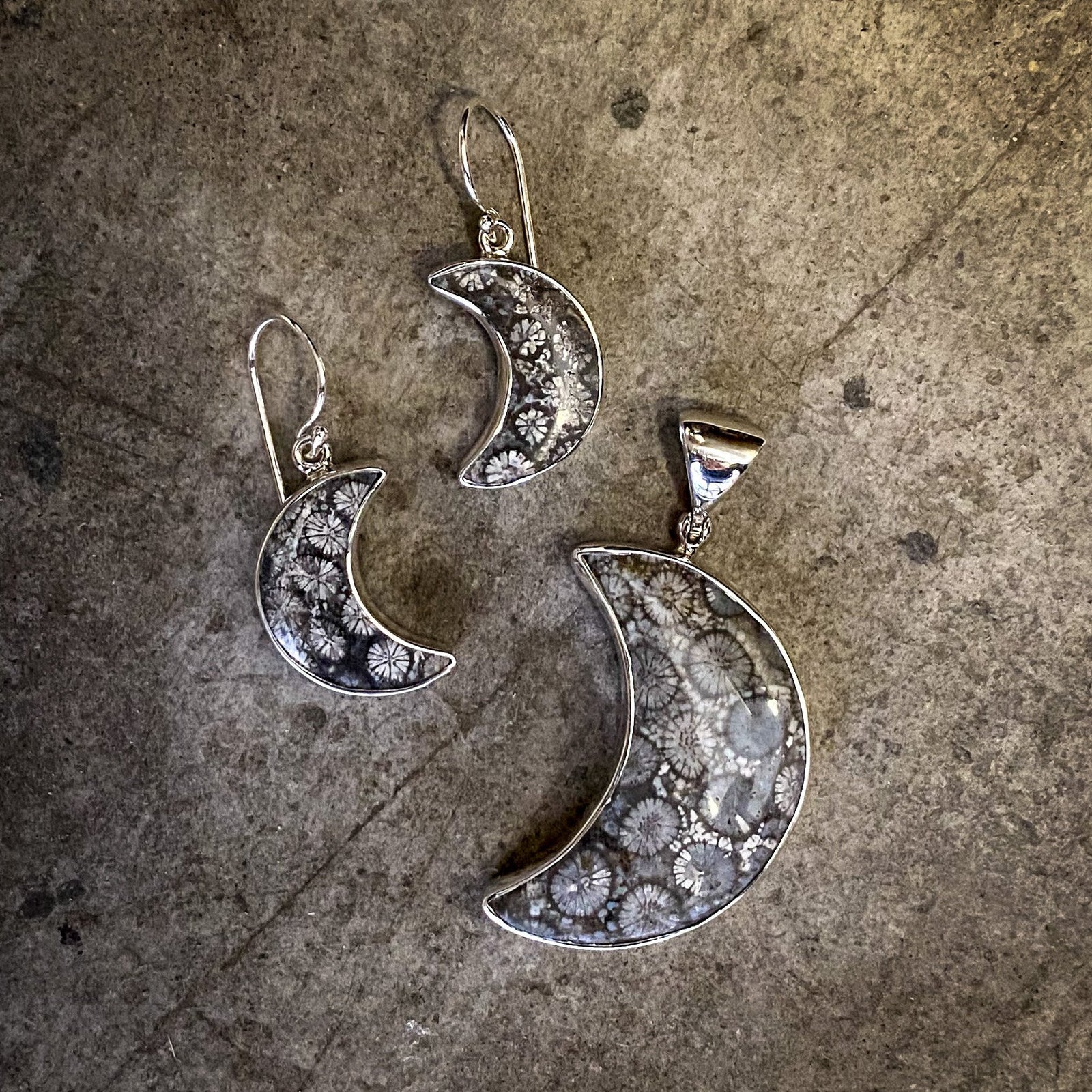 Fossil Coral Crescent Moon Pendant & Earrings (.925)
