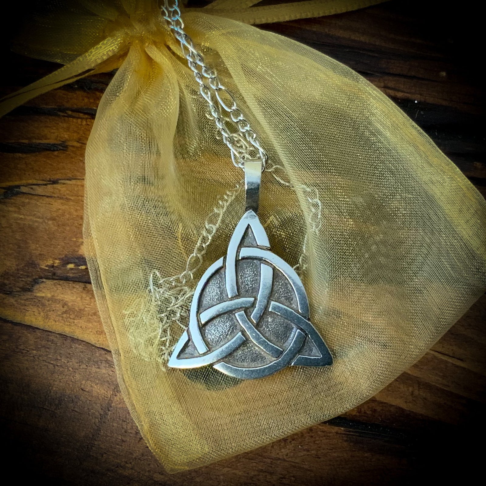 Triquetra Pendant w/Chain
